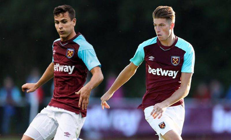 分享了他的 分享了他的